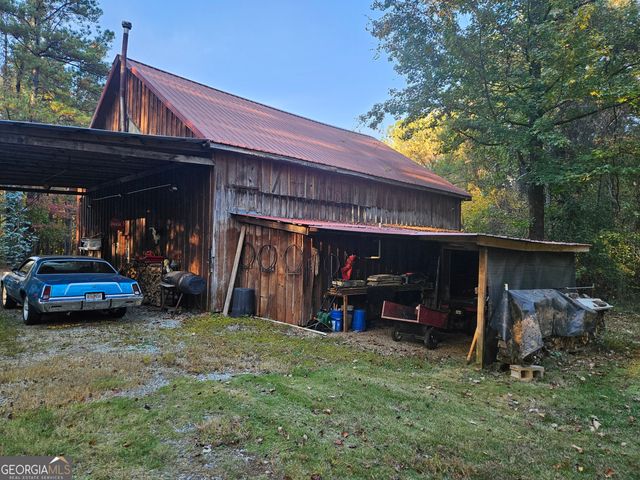 595 Hudson Mill Road, Hamilton, GA 31811