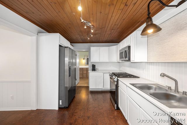 177 Prospect Street, Rockford, MI 49341