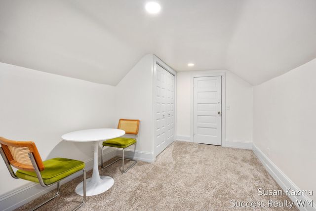 177 Prospect Street, Rockford, MI 49341