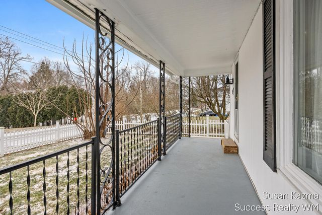 177 Prospect Street, Rockford, MI 49341