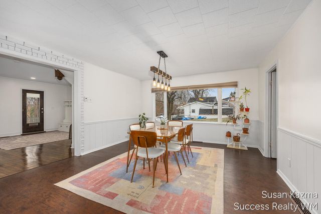 177 Prospect Street, Rockford, MI 49341