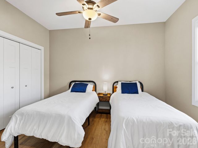 98 Harmony Hill Lane, Mars Hill, NC 28754