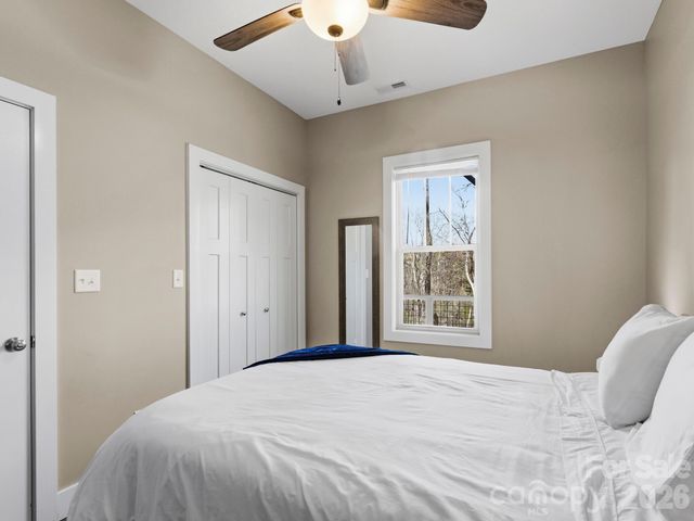 98 Harmony Hill Lane, Mars Hill, NC 28754