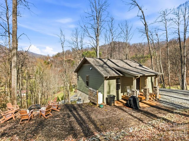 98 Harmony Hill Lane, Mars Hill, NC 28754