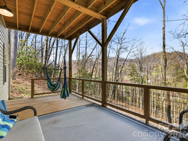 98 Harmony Hill Lane, Mars Hill, NC 28754