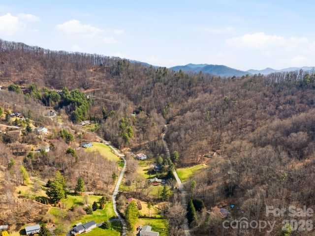 98 Harmony Hill Lane, Mars Hill, NC 28754