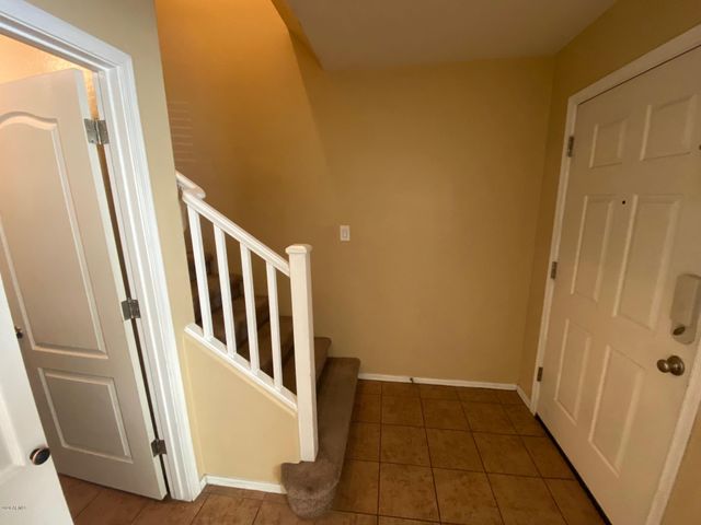 2004 N 78TH Avenue, Phoenix, AZ 85035