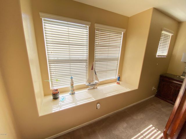 2004 N 78TH Avenue, Phoenix, AZ 85035