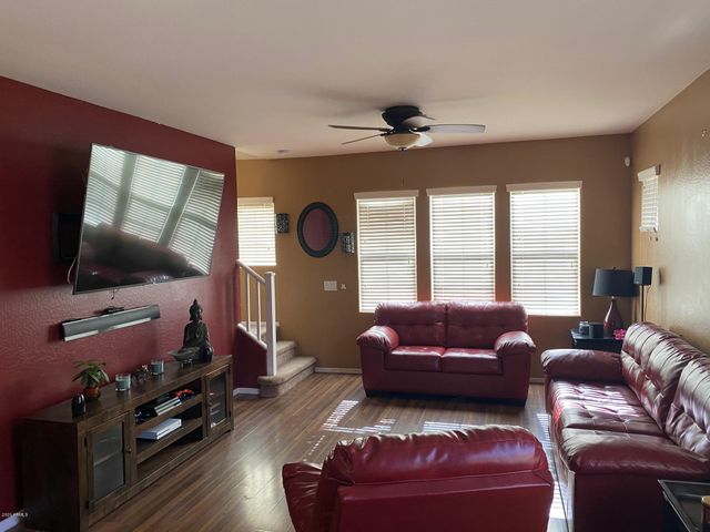 2004 N 78TH Avenue, Phoenix, AZ 85035