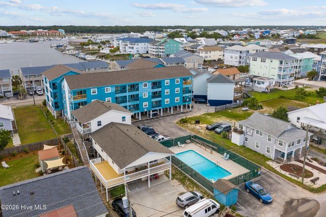 1404 Canal Drive 14, Carolina Beach, NC 28428