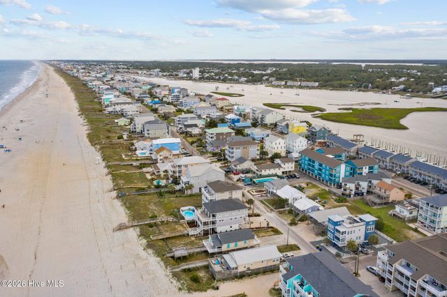 1404 Canal Drive 14, Carolina Beach, NC 28428