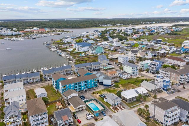 1404 Canal Drive 14, Carolina Beach, NC 28428
