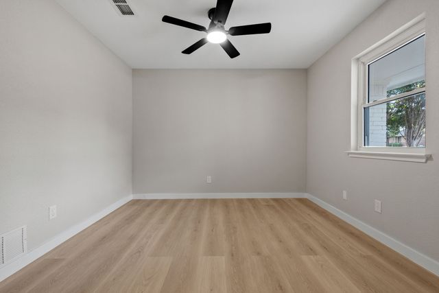 821 Sandpiper Drive, Denton, TX 76205