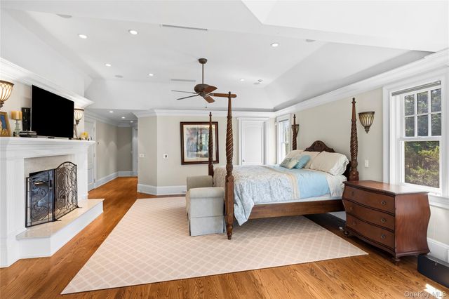 19 Jagger Lane, Westhampton, NY 11977