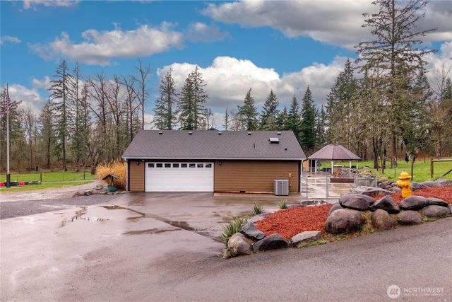 36421 80th Avenue E, Eatonville, WA 98328