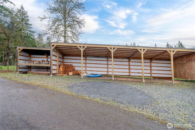 36421 80th Avenue E, Eatonville, WA 98328