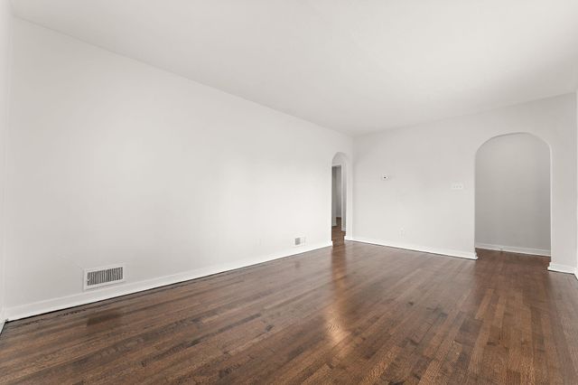 6836 Olcott Avenue, Hammond, IN 46323