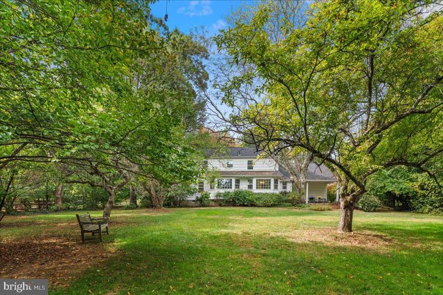 231 BERTRAND DR, Princeton, NJ 08540