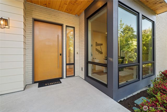 5225 114th Ave NE, Kirkland, WA 98033