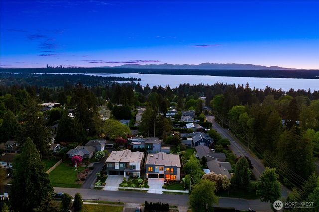 5225 114th Ave NE, Kirkland, WA 98033