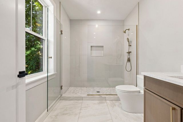 222 Putnam Ave, Cambridge, MA 02139