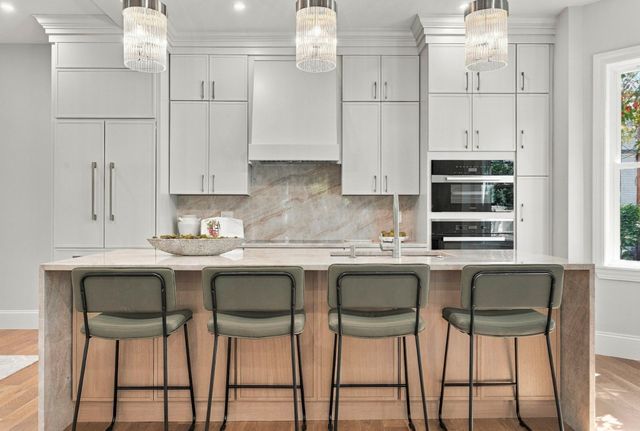 222 Putnam Ave, Cambridge, MA 02139