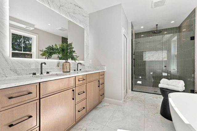 222 Putnam Ave, Cambridge, MA 02139
