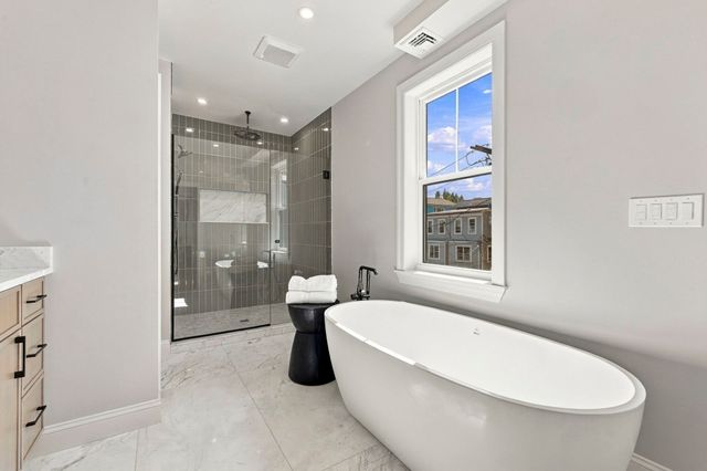 222 Putnam Ave, Cambridge, MA 02139