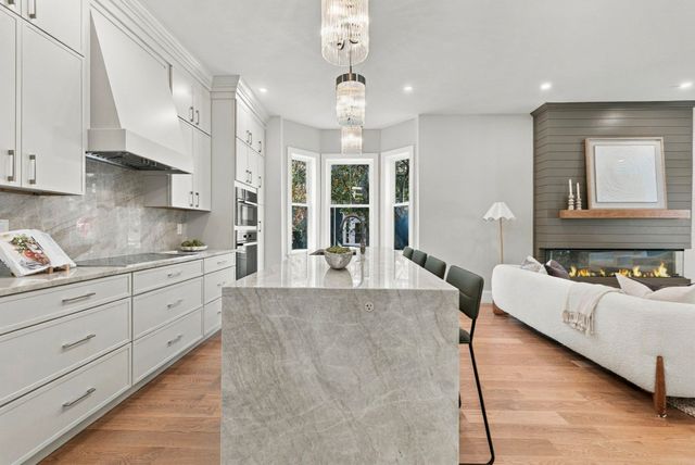 222 Putnam Ave, Cambridge, MA 02139