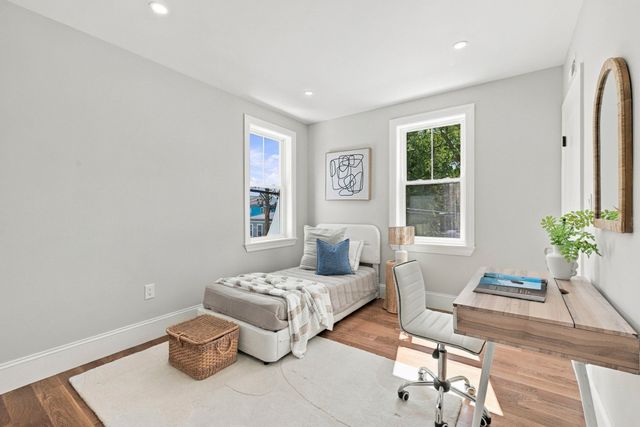 222 Putnam Ave, Cambridge, MA 02139