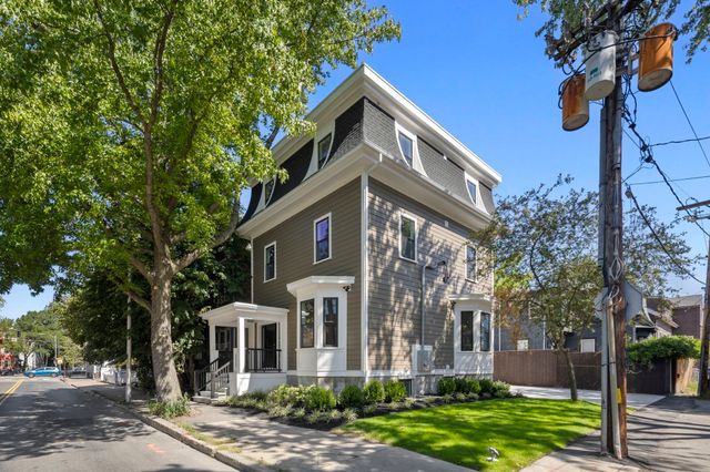 222 Putnam Ave, Cambridge, MA 02139