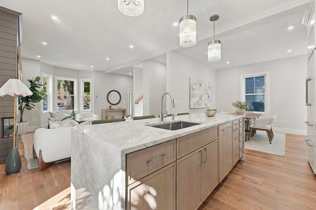222 Putnam Ave, Cambridge, MA 02139