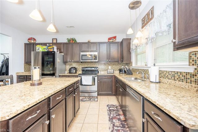 108 Foster RD, Yorktown, VA 23690