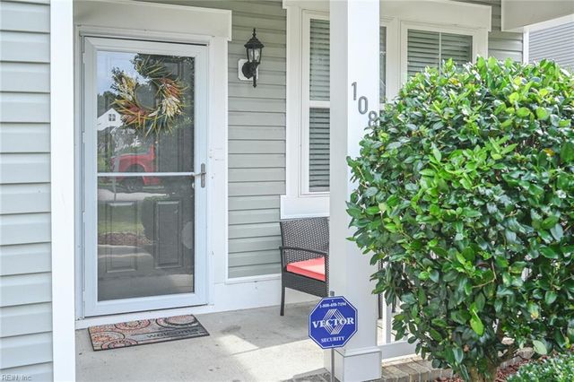 108 Foster RD, Yorktown, VA 23690