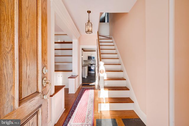 25 W EUCLID AVE, Haddonfield, NJ 08033