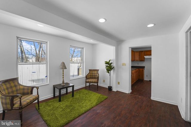 520 E GRAPE ST, Vineland, NJ 08360