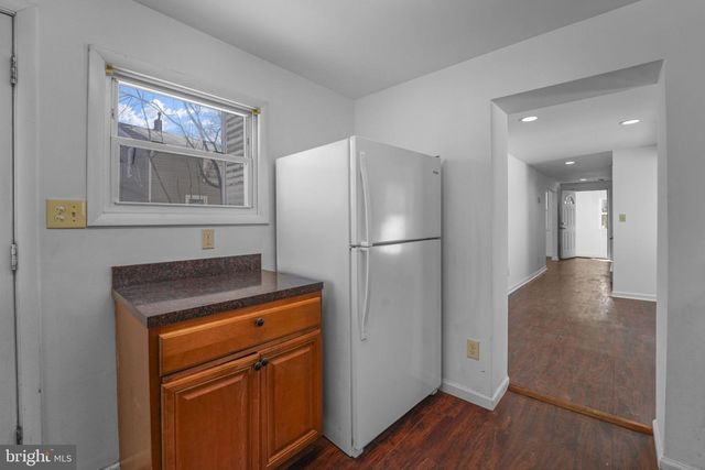 520 E GRAPE ST, Vineland, NJ 08360