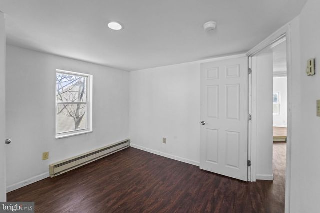 520 E GRAPE ST, Vineland, NJ 08360