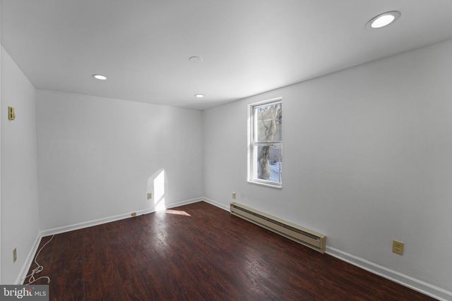 520 E GRAPE ST, Vineland, NJ 08360