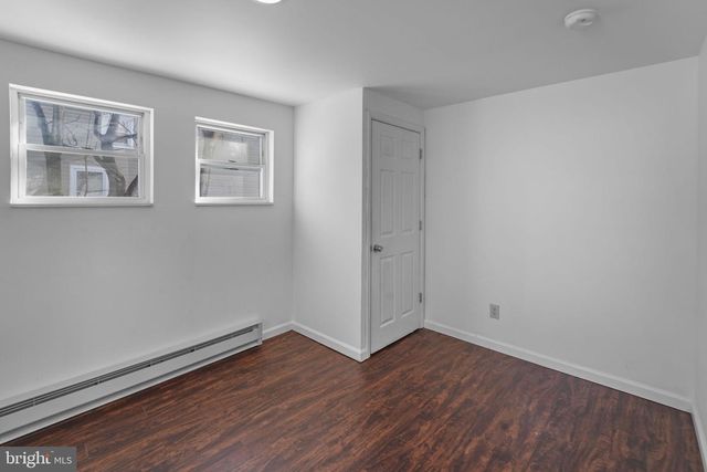 520 E GRAPE ST, Vineland, NJ 08360