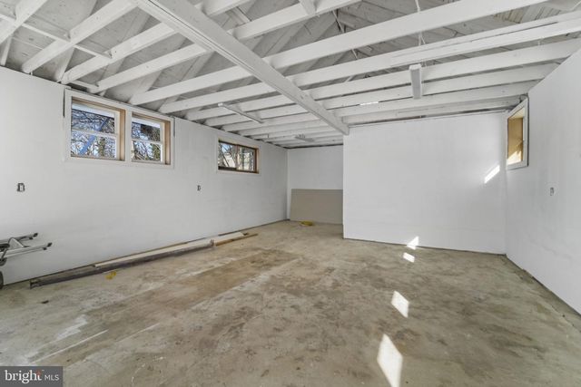 520 E GRAPE ST, Vineland, NJ 08360