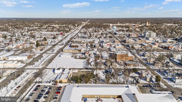 520 E GRAPE ST, Vineland, NJ 08360