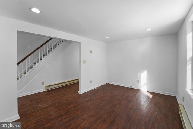 520 E GRAPE ST, Vineland, NJ 08360