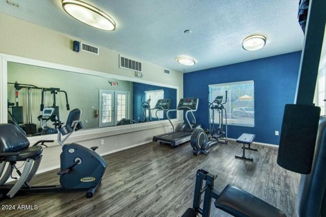 4045 W Bell Road 1A, Phoenix, AZ 85053