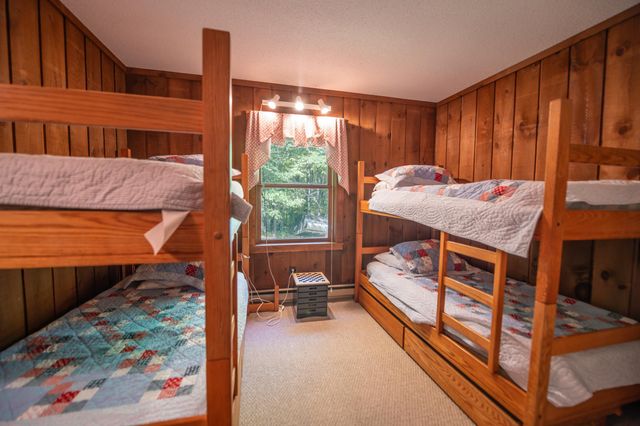 49 West Road, Wilmington, VT 05363