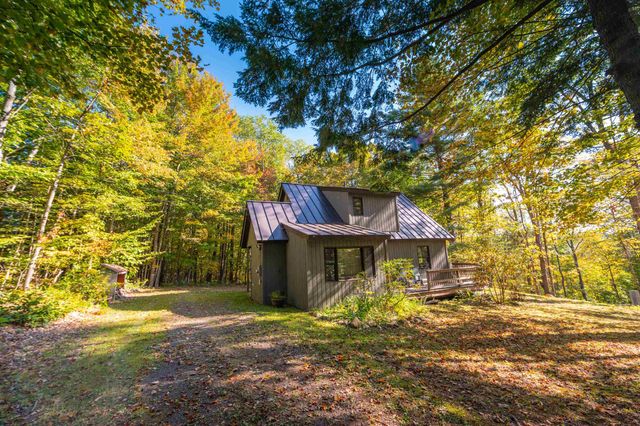 49 West Road, Wilmington, VT 05363