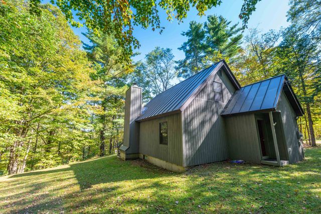 49 West Road, Wilmington, VT 05363