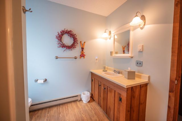 49 West Road, Wilmington, VT 05363