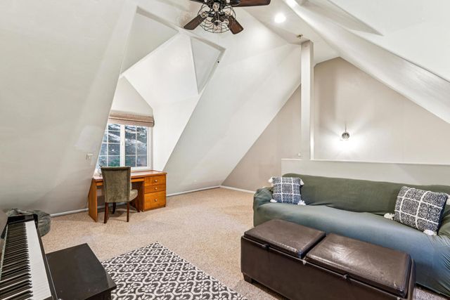 27831 Rainbow Drive, Lake Arrowhead, CA 92352