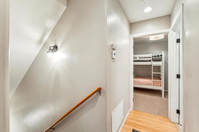27831 Rainbow Drive, Lake Arrowhead, CA 92352